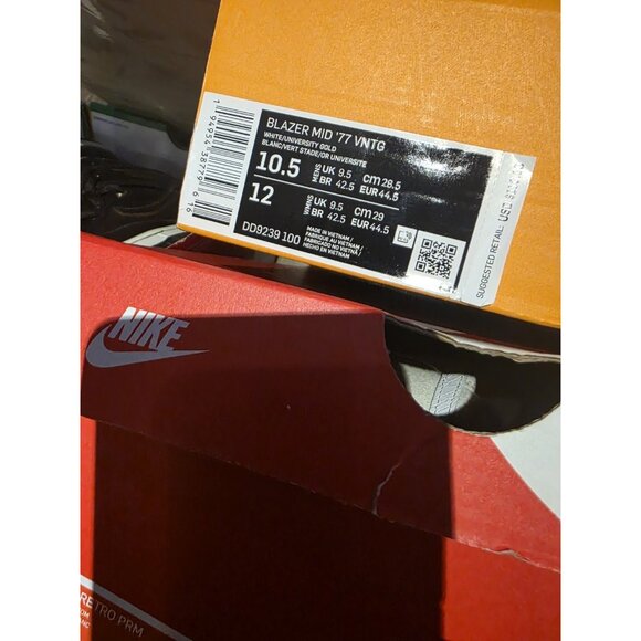 Nike Blazer Mid 77 Men’s White "Roswell Rayguns" Sneakers Size 10.5 DD9239-100 - Picture 9 of 9
